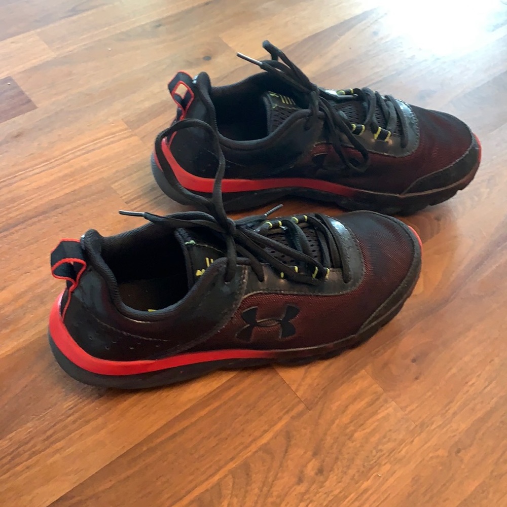Under Armour Red and Black Shoe